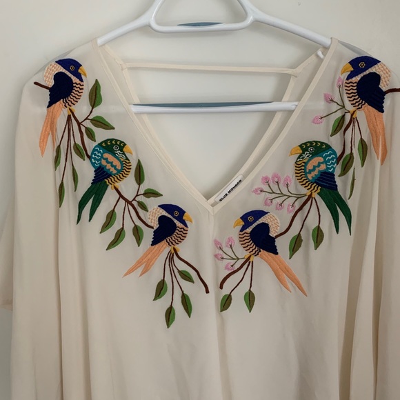 Club Monaco Bird Blouse - Picture 3 of 6